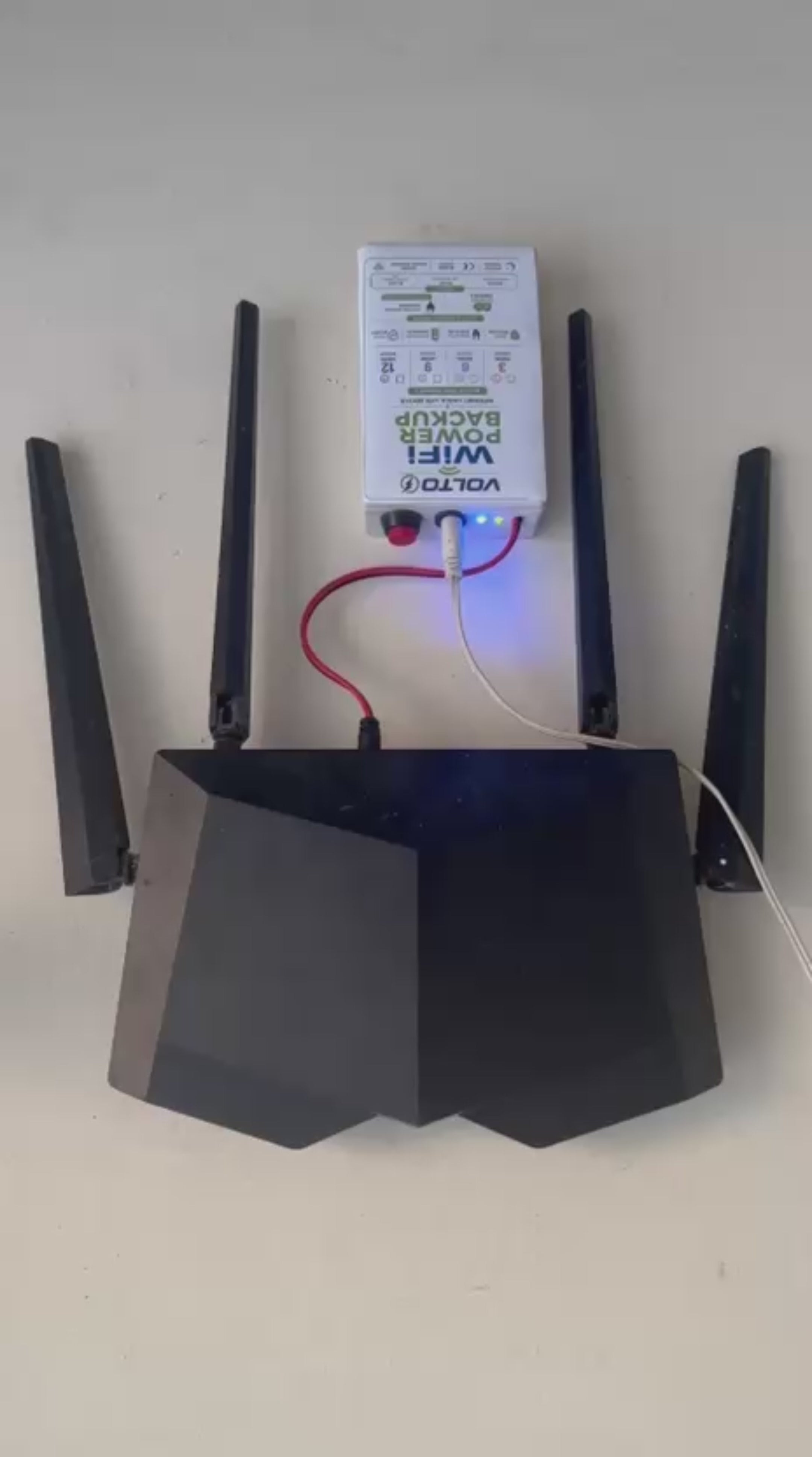 VOLTO WiFi Power Backup Device